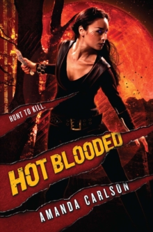 Hot Blooded : Book 2 in the Jessica McClain series
