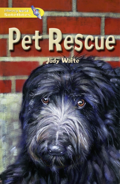 Literacy World Satellites Fiction Stg 1 Pet Rescue Single, Paperback / softback Book