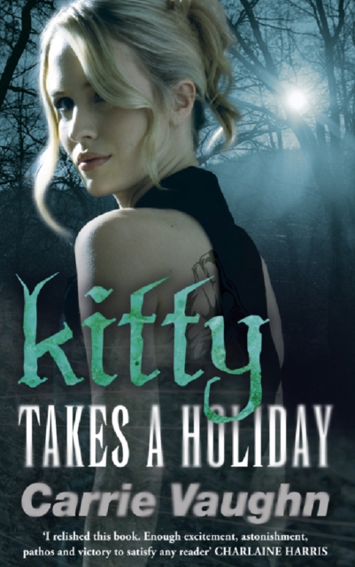 Kitty Takes a Holiday, EPUB eBook