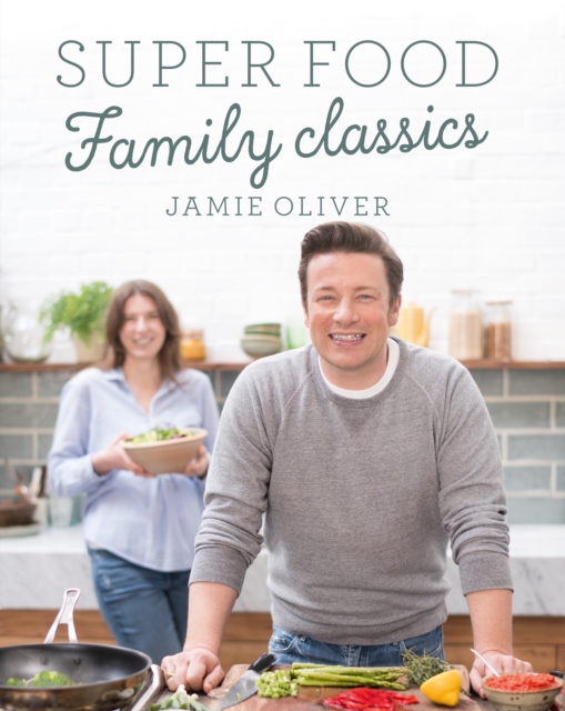 Super Food Family Classics, Hardback Book