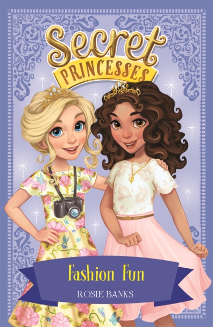 Secret Princesses: Fashion Fun : Book 9, Paperback / softback Book