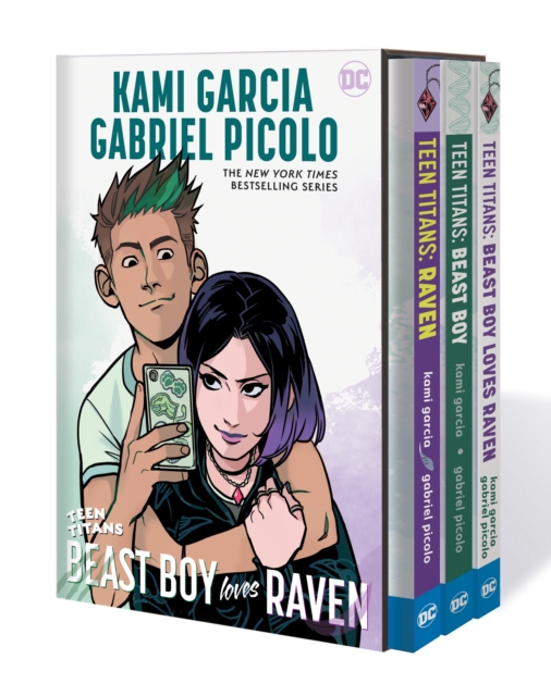 Teen Titans: Raven, Beast Boy and Beast Boy Loves Raven Box Set, Hardback Book