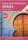 Living and Working in Spain - eBook