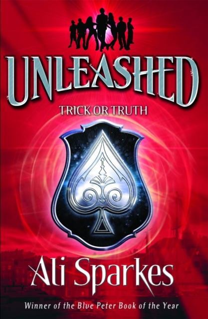 Unleashed 3: Trick Or Truth, Paperback / softback Book