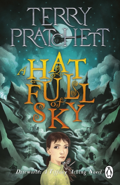 A Hat Full of Sky : A Tiffany Aching Novel, Paperback / softback Book