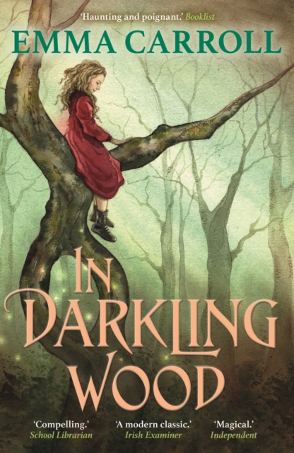 In Darkling Wood : 'The Queen of Historical Fiction at her finest.' Guardian, Paperback / softback Book