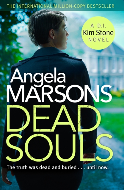 Dead Souls : A gripping serial killer thriller with a shocking twist, Paperback / softback Book