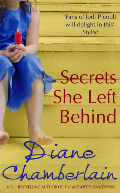 Secrets She Left Behind, Paperback / softback Book