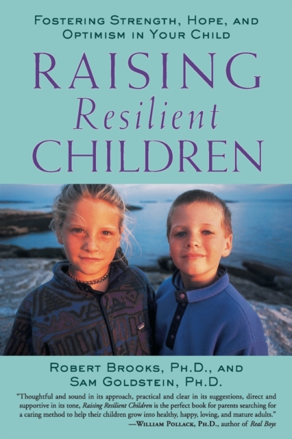 Raising Resilient Children, Paperback / softback Book