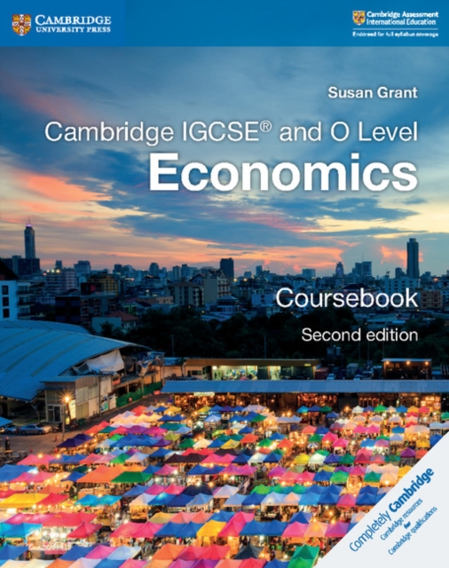 Cambridge IGCSE® and O Level Economics Coursebook, Paperback / softback Book