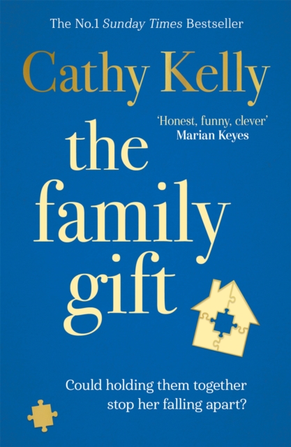 The Family Gift : Cosy up this Christmas with a feel-good story about families and friendship, EPUB eBook