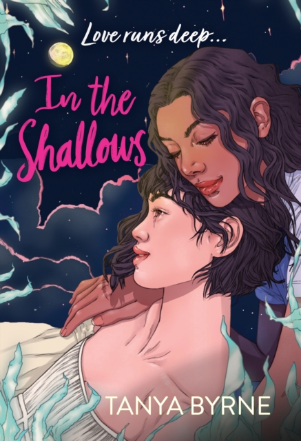 In the Shallows : YA slow-burn sapphic romance that will make you swoon! By author of TikTok must-read AFTERLOVE, Paperback / softback Book