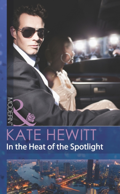 The In The Heat Of The Spotlight, EPUB eBook