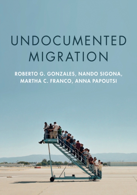 Undocumented Migration, Paperback / softback Book