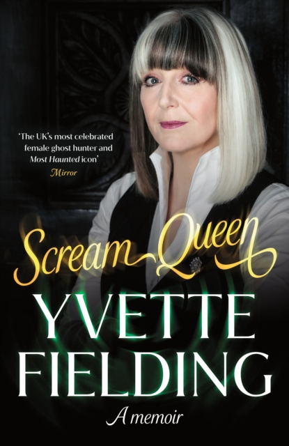 Scream Queen : A memoir, Hardback Book