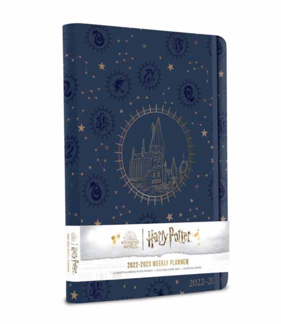 Harry Potter Academic Year 2022-2023 Planner, Paperback / softback Book