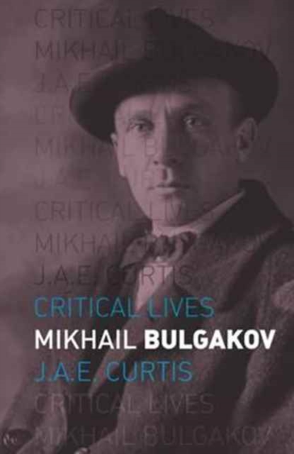 Mikhail Bulgakov, Paperback / softback Book