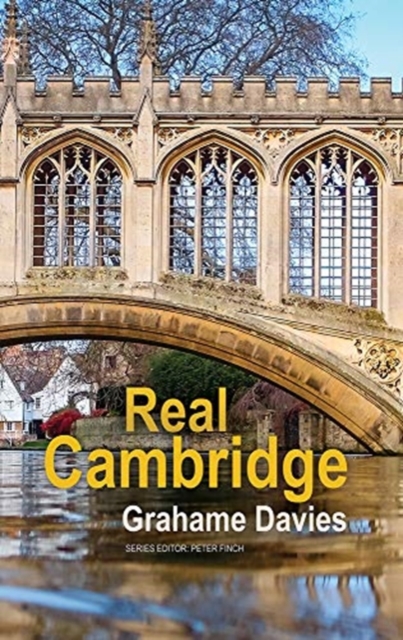 Real Cambridge, Paperback / softback Book