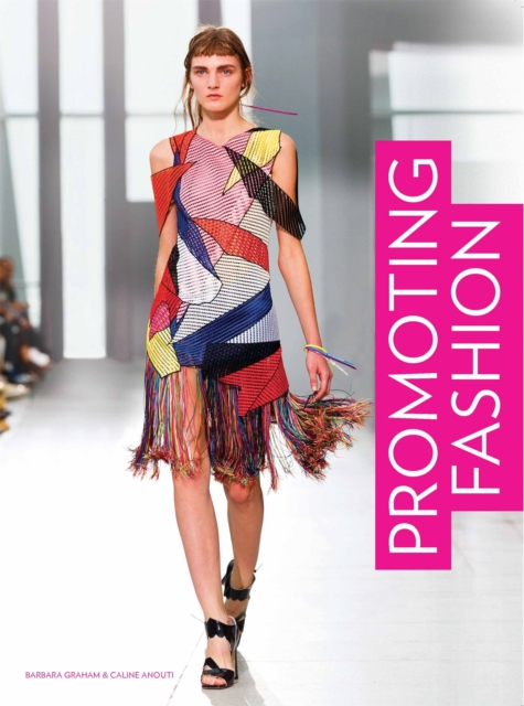 Promoting Fashion, Paperback / softback Book