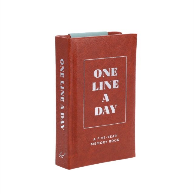 Luxe One Line a Day : A Five-Year Memory Book, Diary or journal Book
