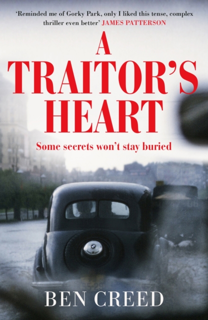 A Traitor's Heart : A Times 'Best New Thriller 2022', Hardback Book
