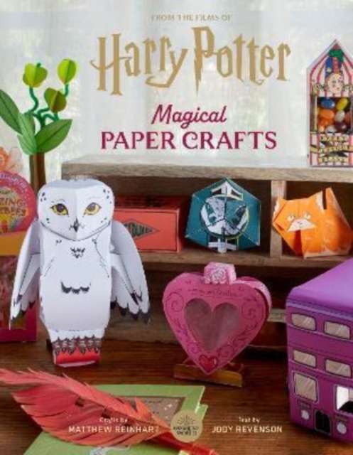 Harry Potter: Magical Paper Crafts, Paperback / softback Book