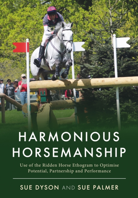 Harmonious Horsemanship, Paperback / softback Book