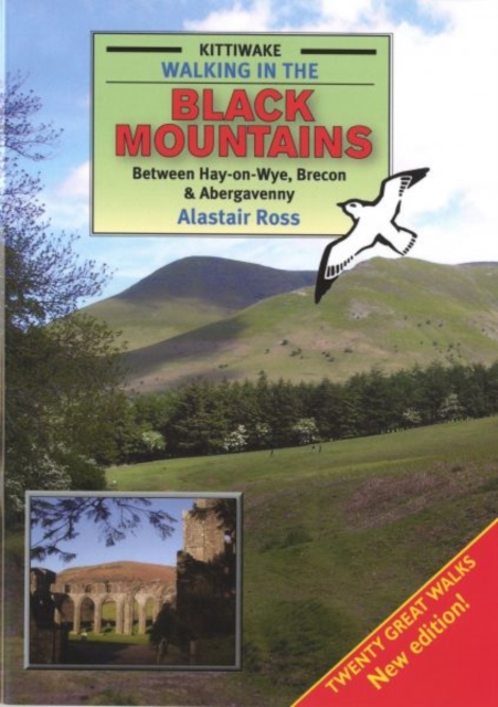 Walking in the Black Mountains Between Hay-On-Wye, Brecon and Abergave Nny, Paperback / softback Book