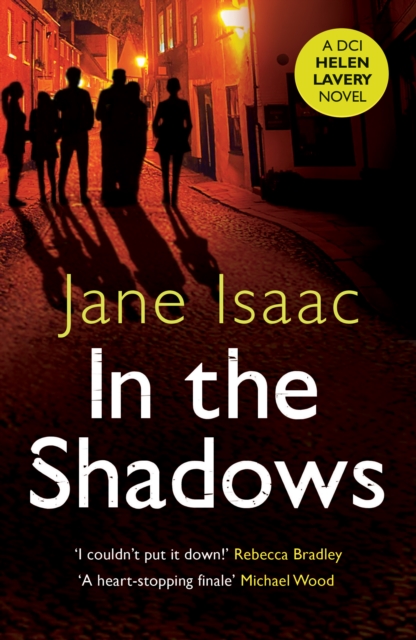 In the Shadows : the CHILLING CHASE between a female detective and a HIDDEN SHOOTER that WILL KEEP YOU UP AT NIGHT, Paperback / softback Book
